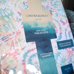 💙💚CYNTHIA ROWLEY TABLECLOTH💚💙